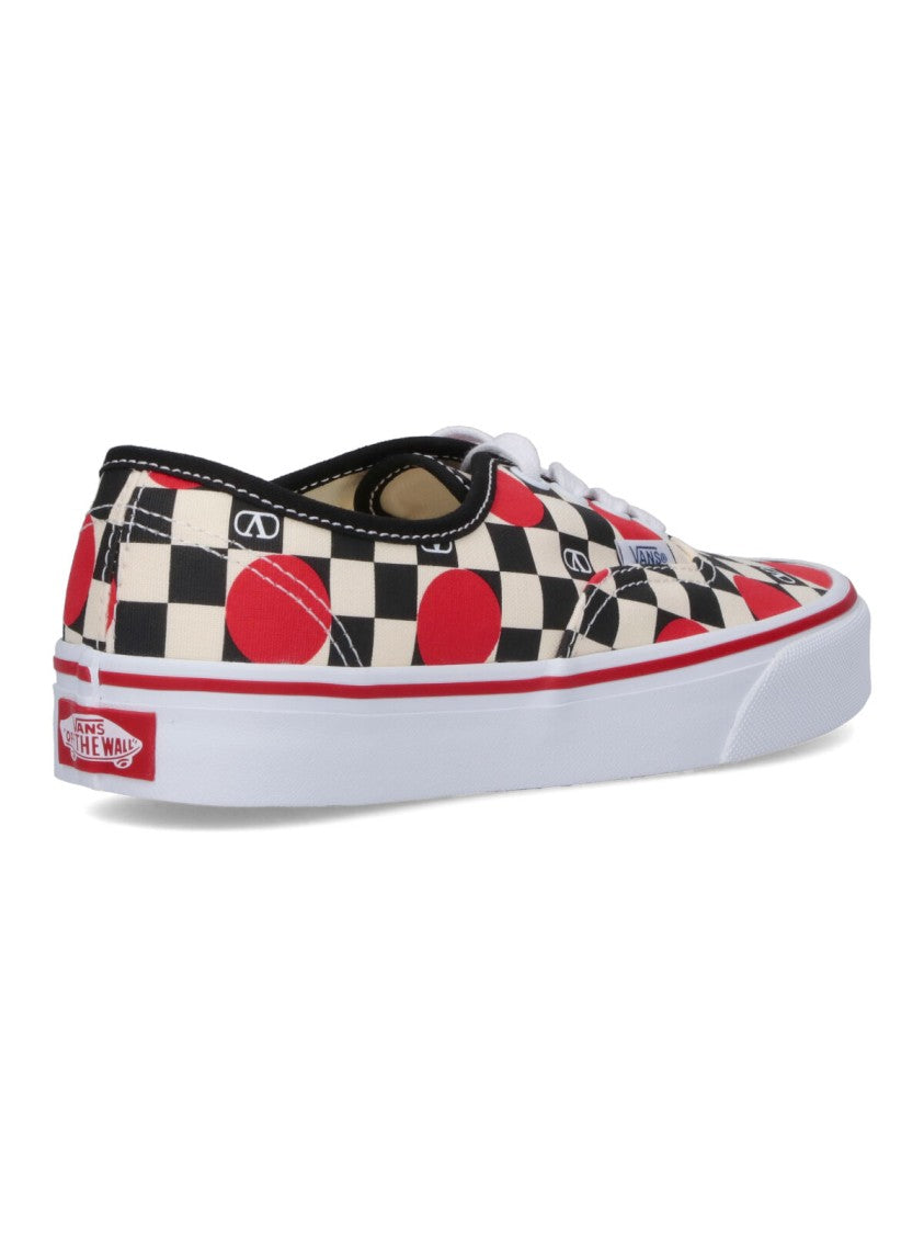 Low-Top Sneakers With Checkerboard Design