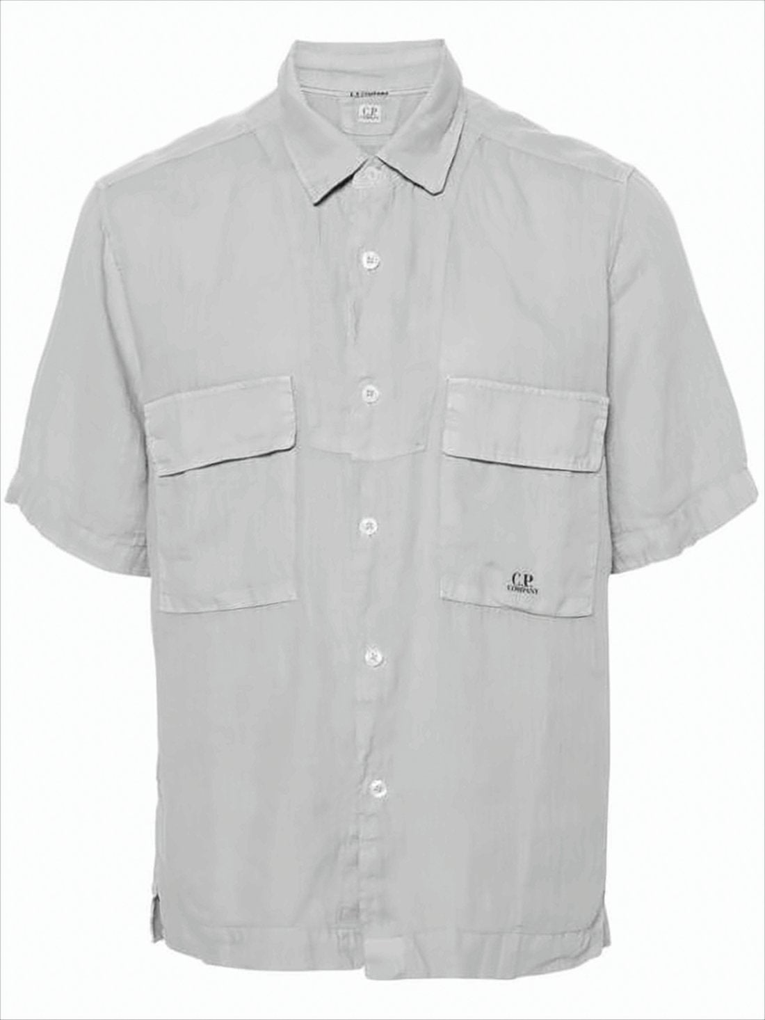Short-Sleeved Linen Shirt with Button-Down Closure