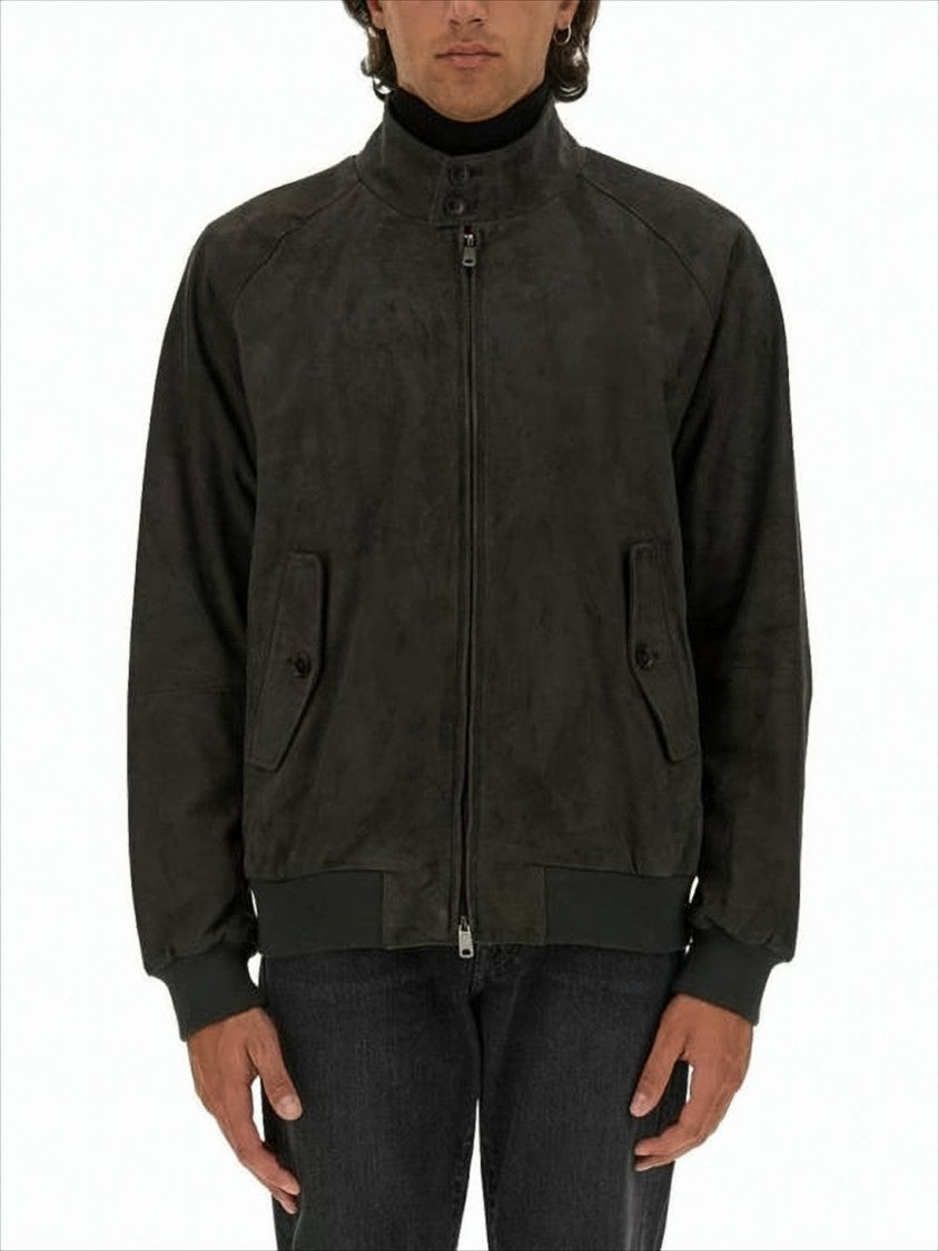 Minimalist Black Leather Jacket with Structured Silhouette