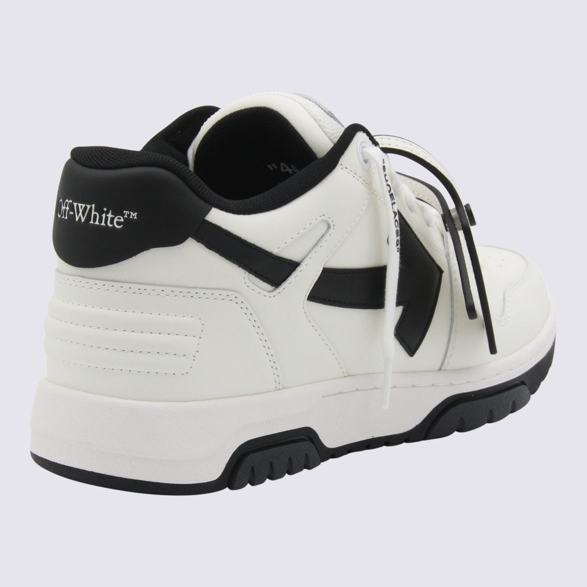 White Round Toe Leather Sneakers
