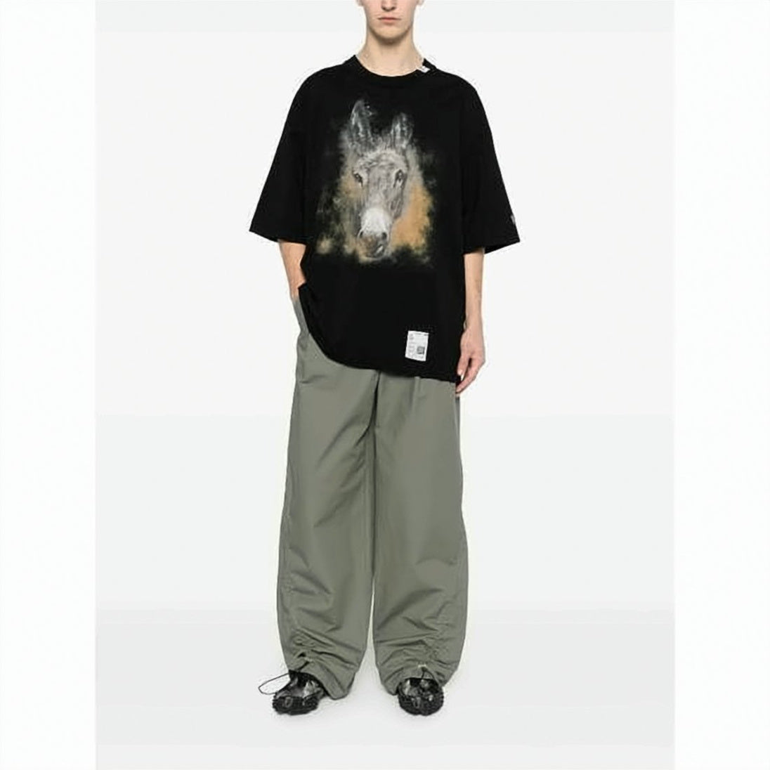 Oversized Graphic T-Shirt with Artistic Donkey Head