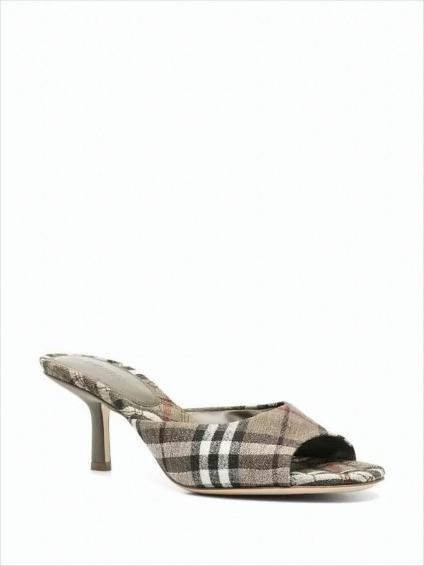 Open-Toe Pumps with Classic Plaid Pattern