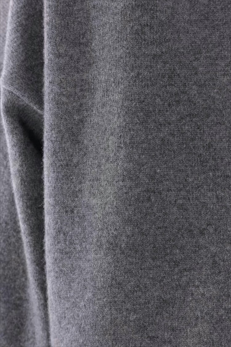 Soft Wool Sweater With V-Neckline And Ribbed Cuffs