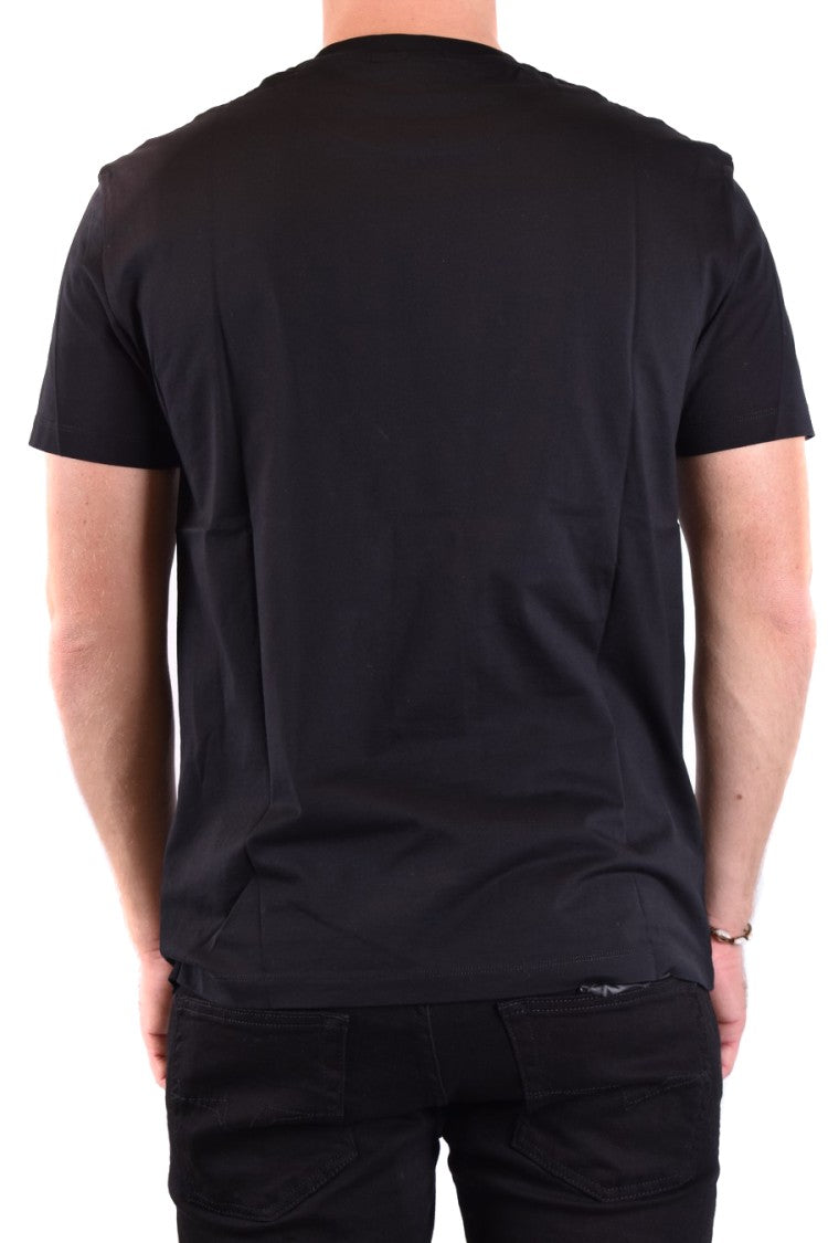 Sleek Cotton T-Shirt with Bold Lightning Graphic Design