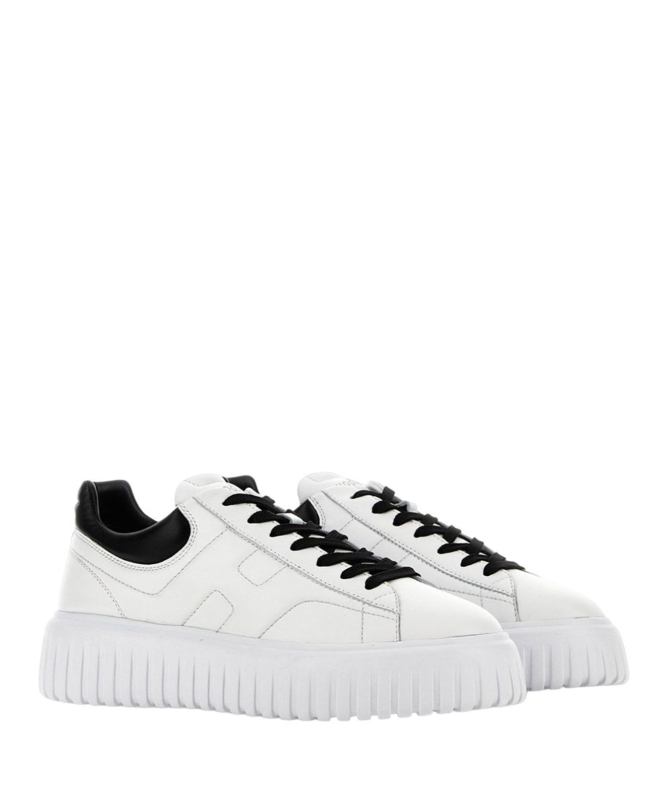 Dynamic White Leather Sneakers With Black Accents