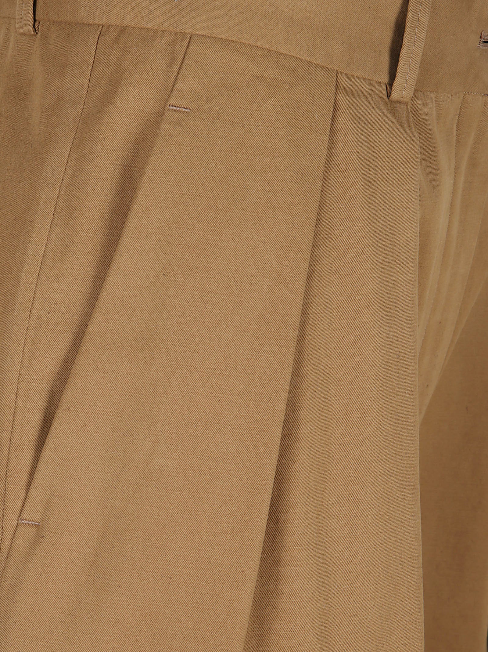 High-Waisted Brown Pants With Relaxed Fit And Pleated Details