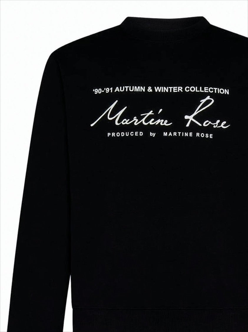 Cropped Black Long-Sleeve Tee with Vintage Text Design