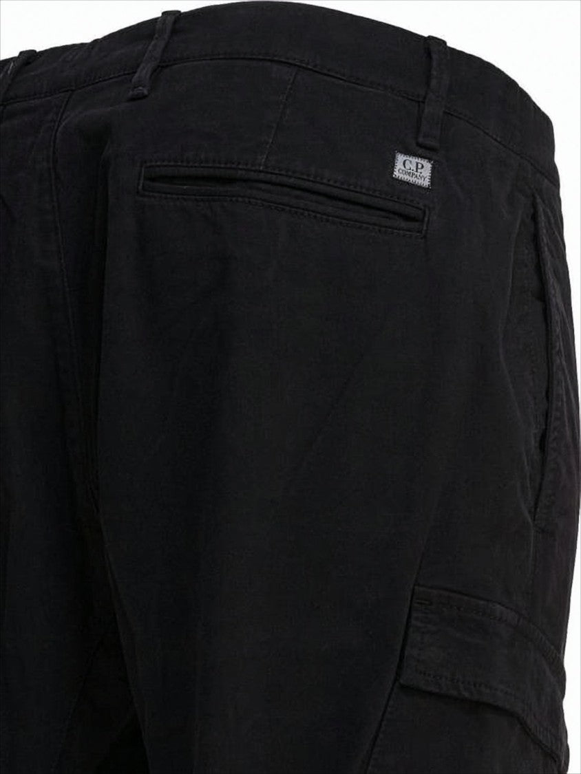 Straight Fit Cargo Pants With Button And Zip Closure