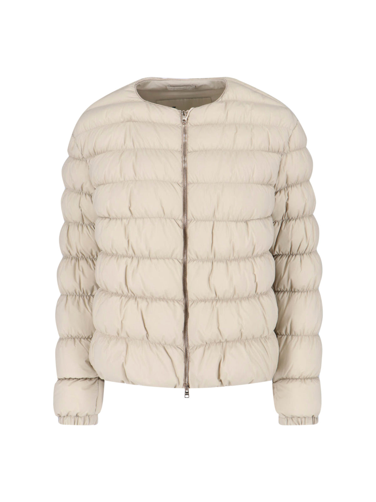 Minimalist White Jacket With Structured Silhouette And High Collar