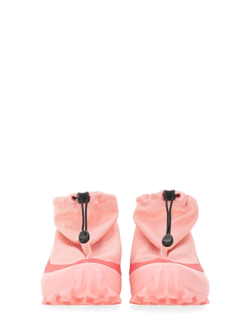 "Cross Low" Sneaker