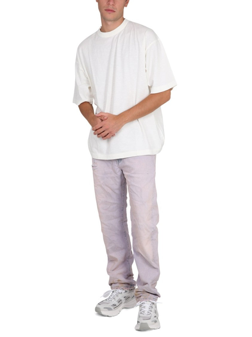 Relaxed-Fit Light Wash Jeans