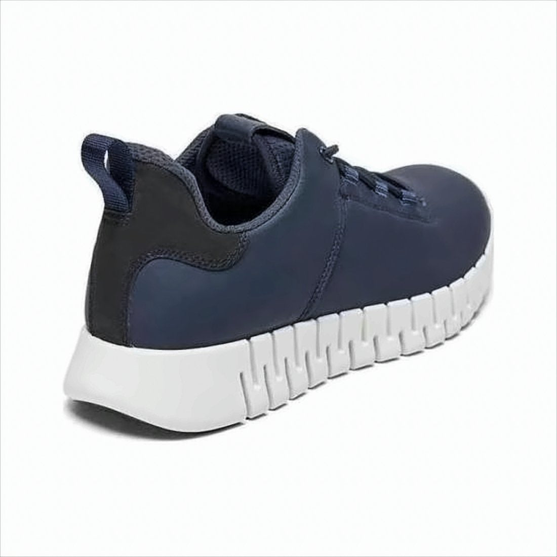 Navy Leather Sneakers with Contrast Sole