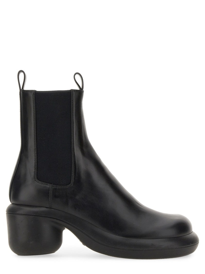 Black Leather Boots With Round Toe