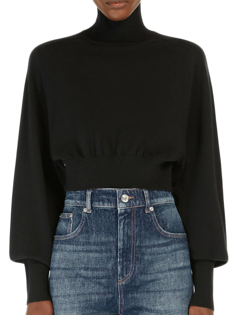 Fitted Black Turtleneck Sweater with Cropped Hem