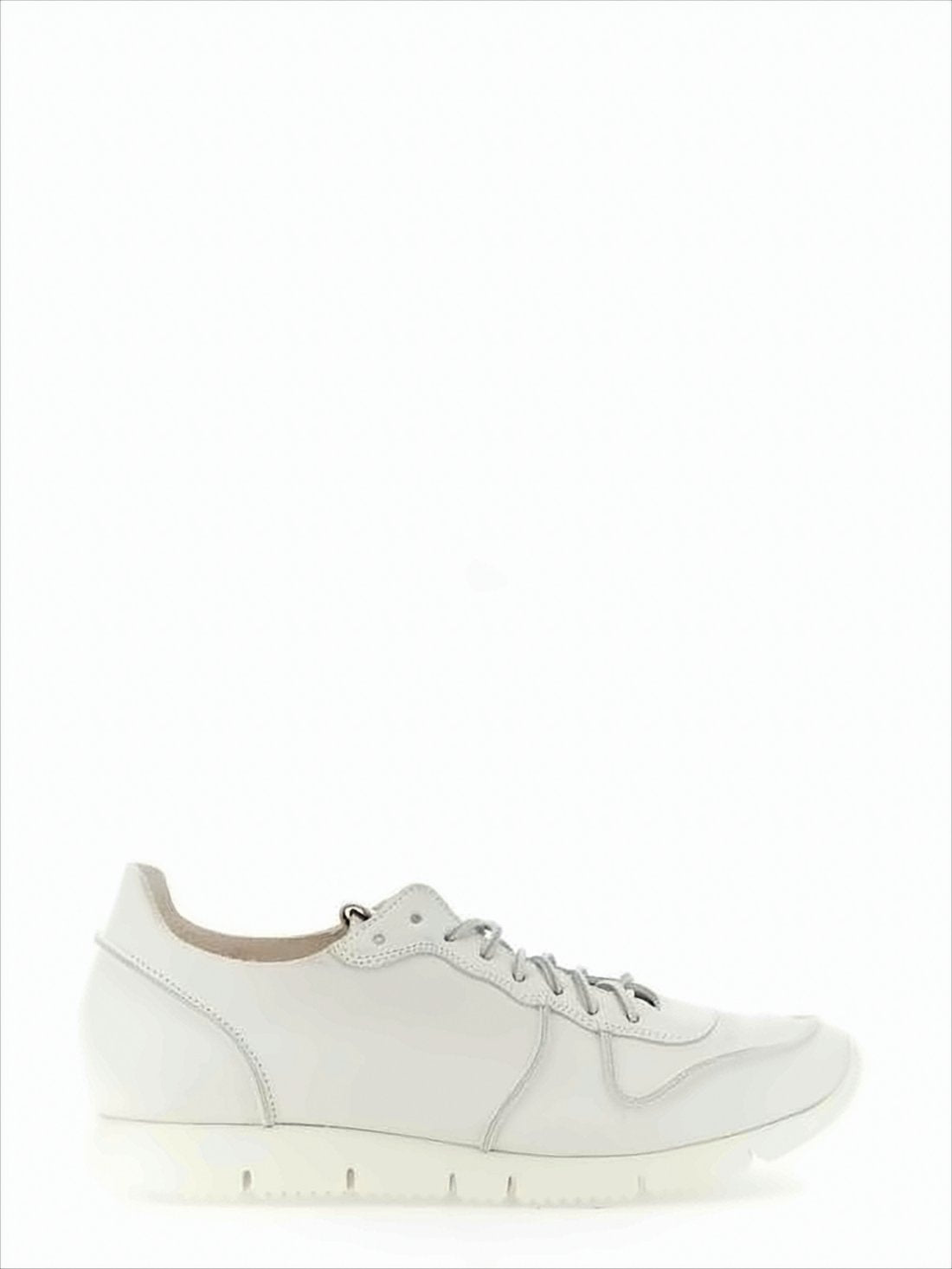 Low-Profile White Leather Sneakers with Vibram Sole