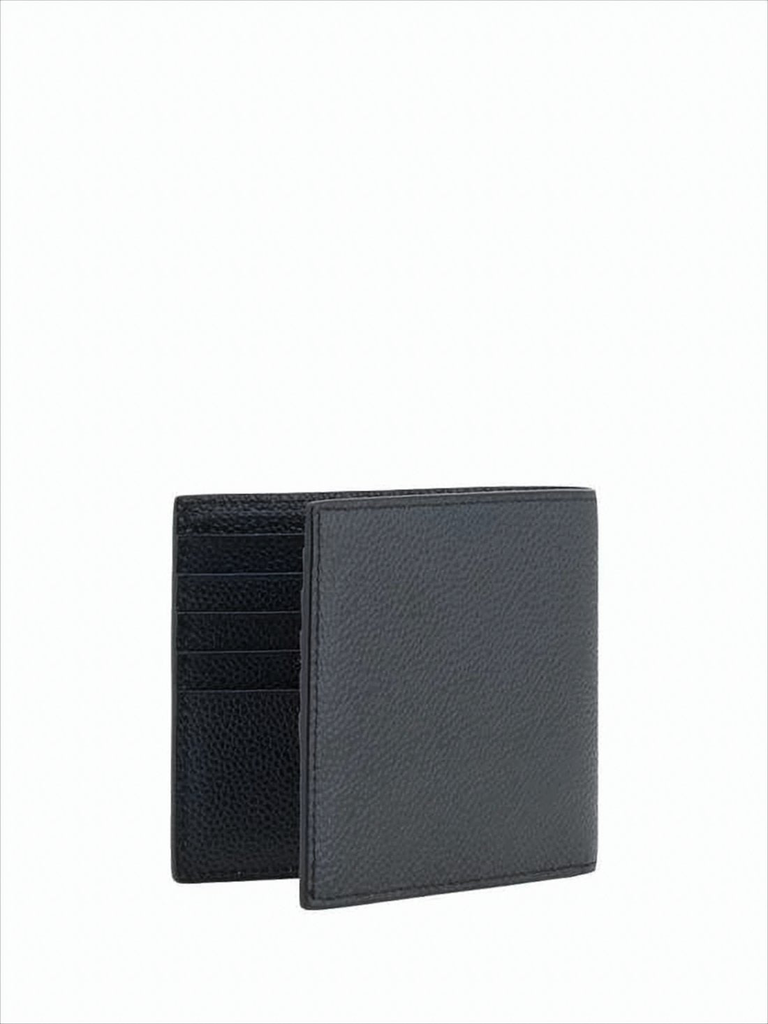 Textured Cowhide Leather Bifold Wallet