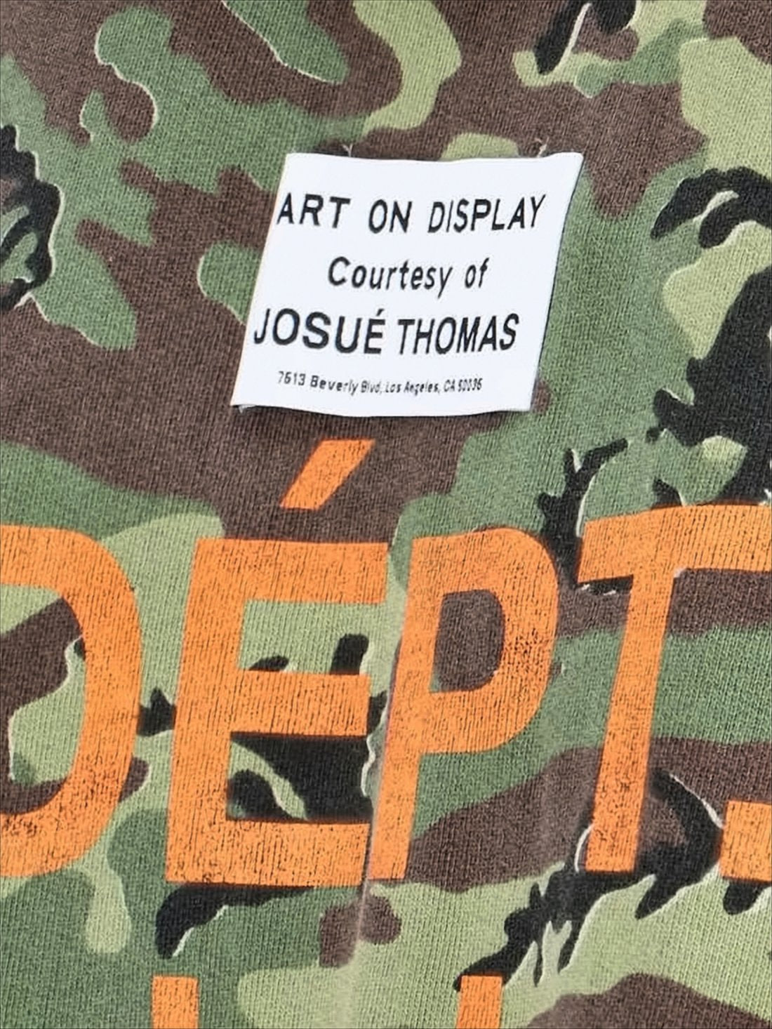 Sleeveless Camouflage Hooded Vest