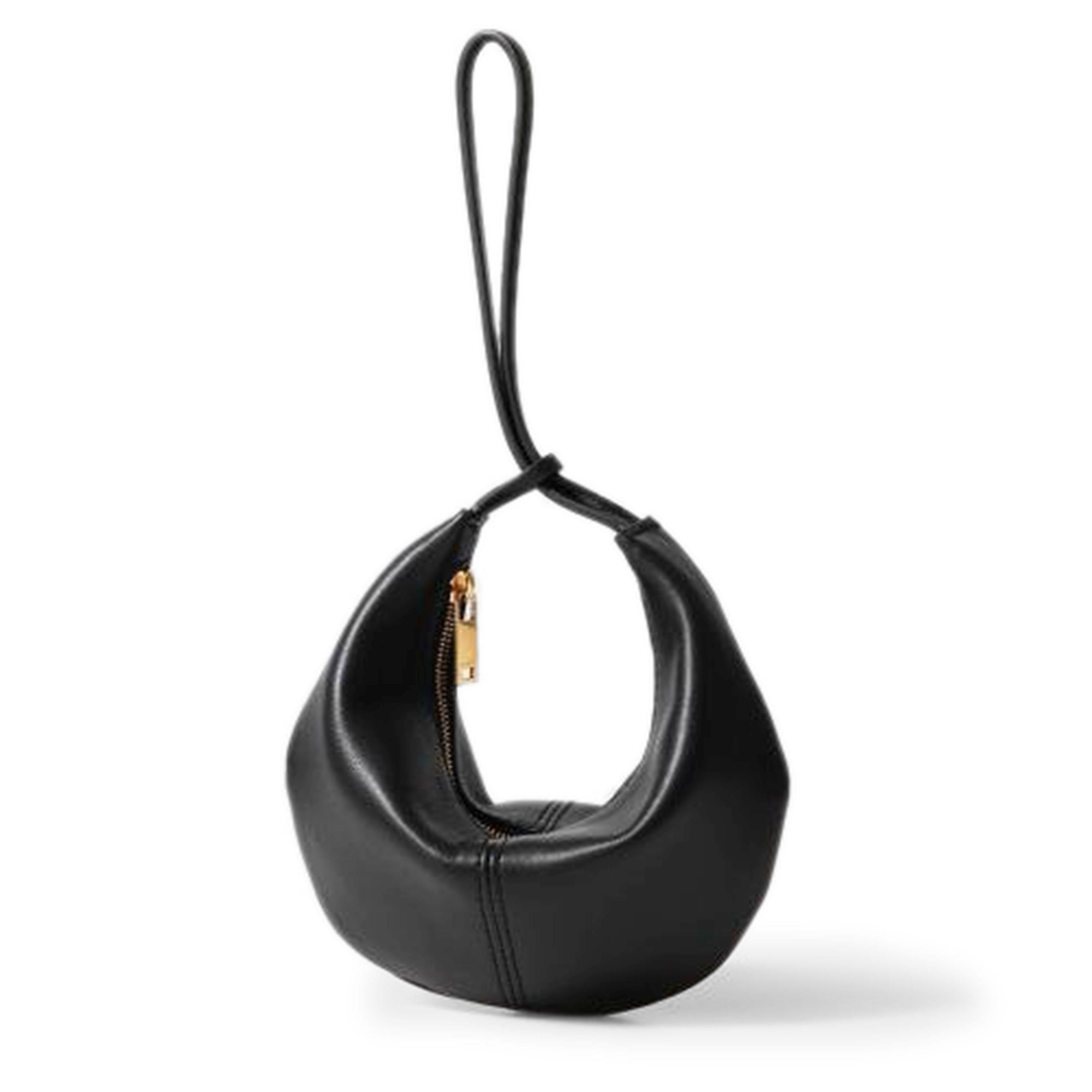 Chic Black Crescent Pouch With Gold-Tone Zipper