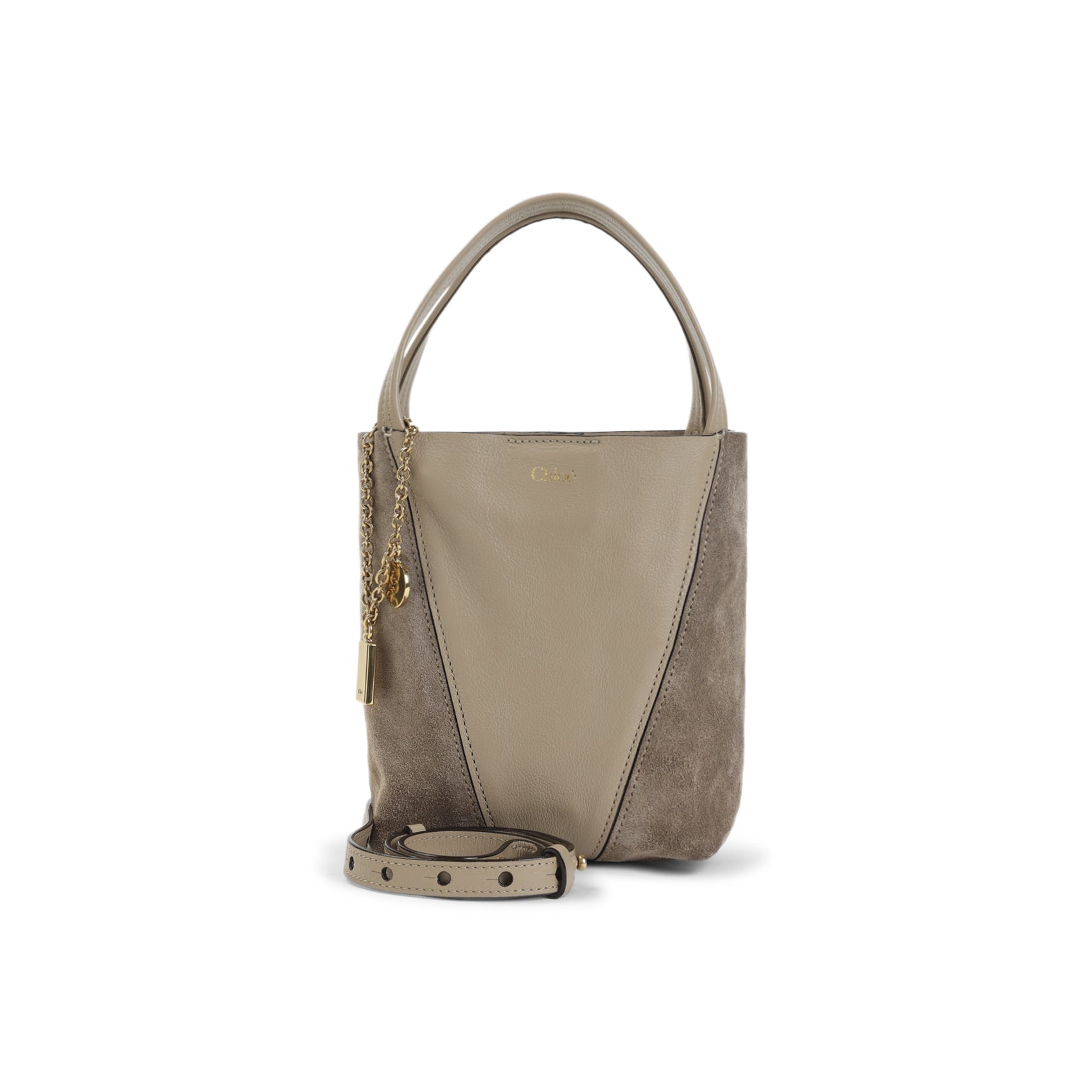 Structured Bucket Handbag in Buffalo Leather