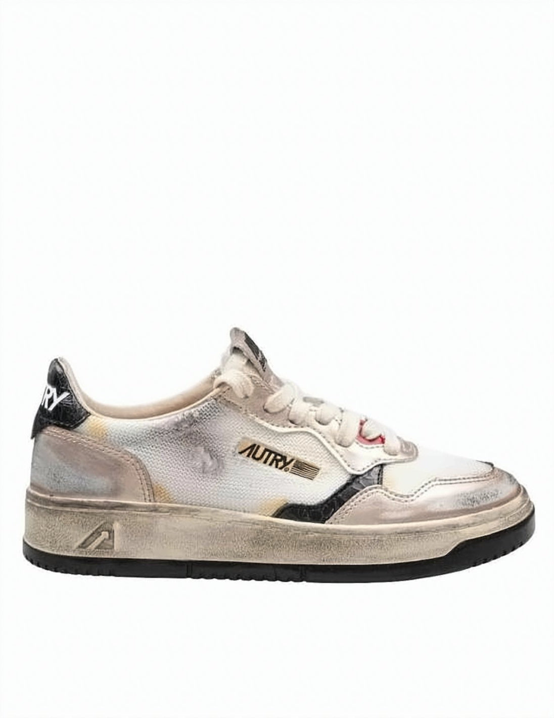 Vintage-Inspired Autry Sneakers with Suede