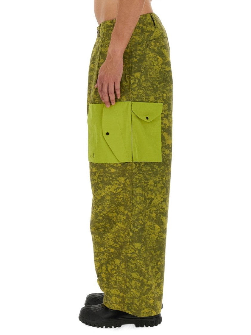 Wide-Leg Cargo Pants With Textured Pattern