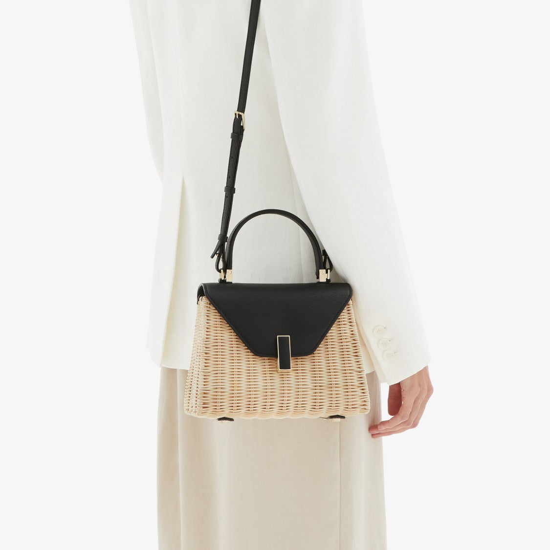 Iside Small Wicker Bag