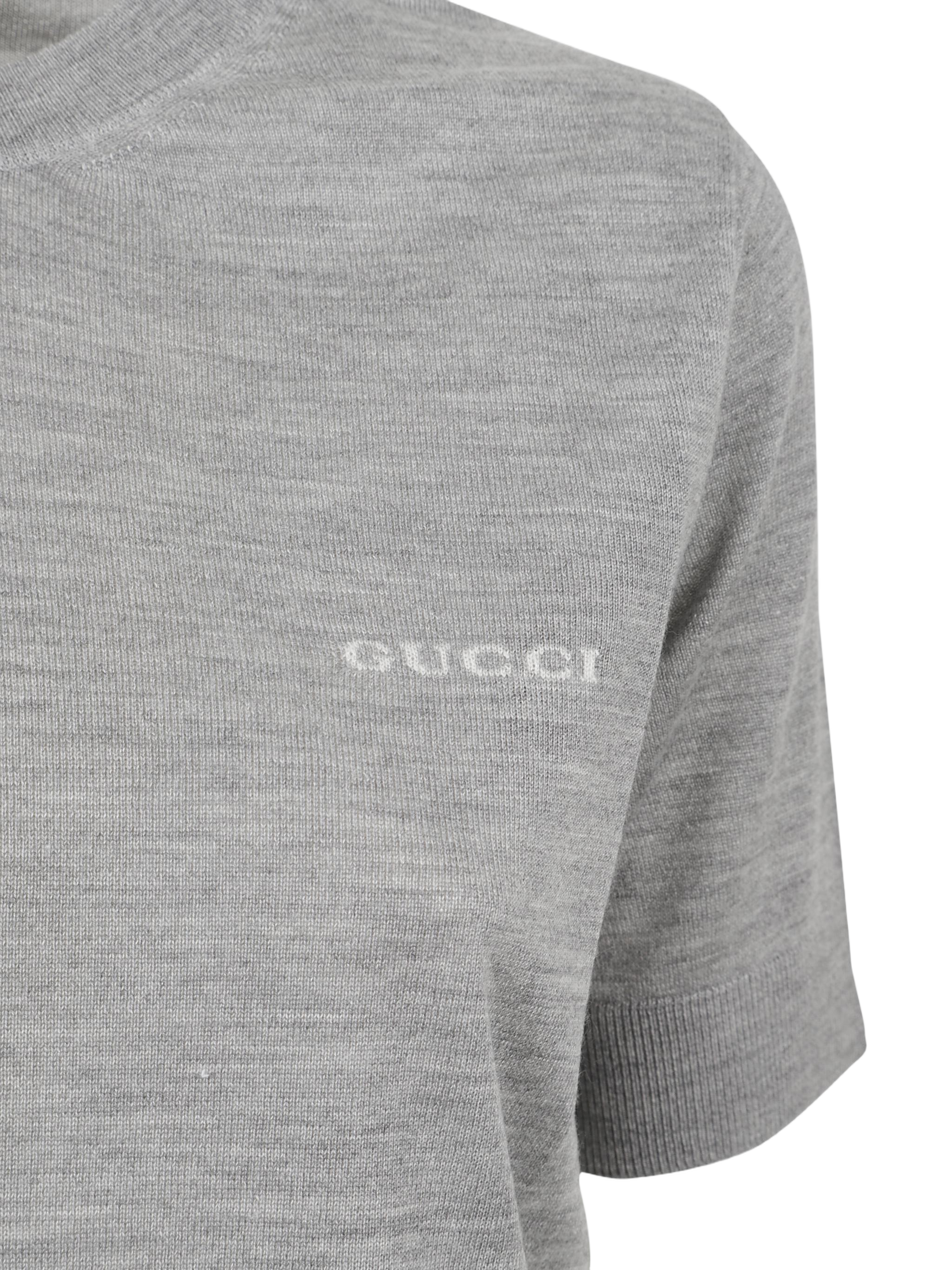 Cashmere-Silk Blend T-Shirt with Classic Crew Neckline
