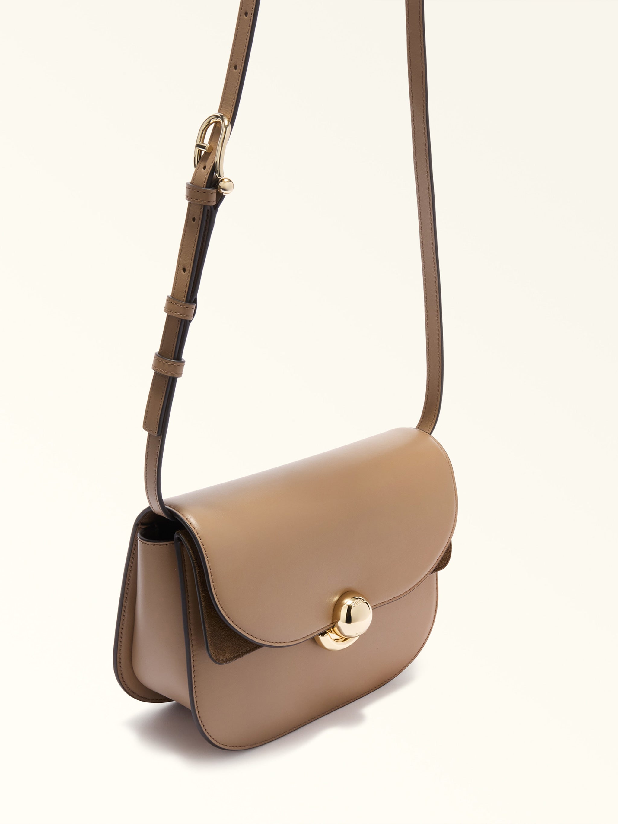 Sfera S Rectangular Minimalist Black Leather Bag