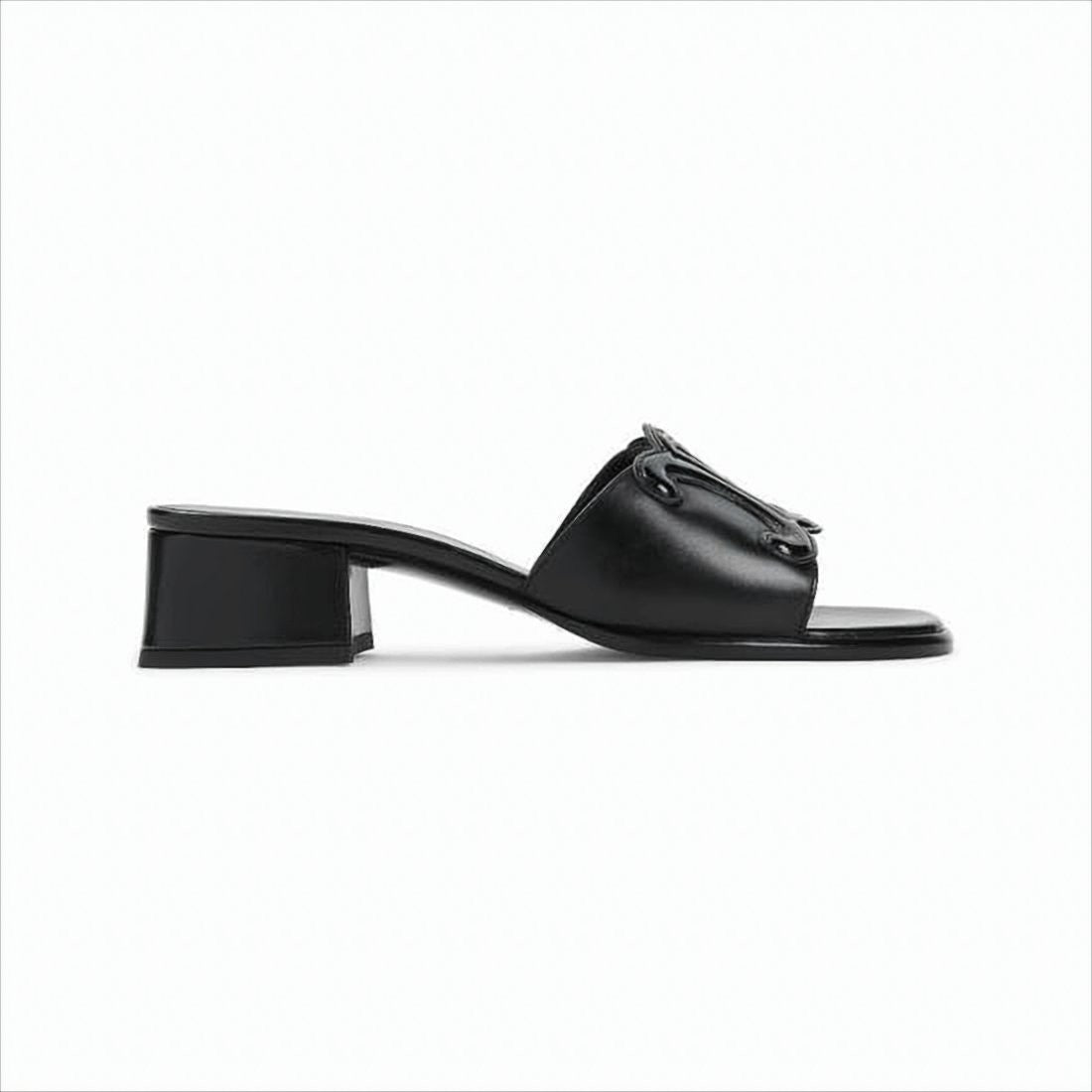 Open Toe Mules With Glossy Emblem Detail