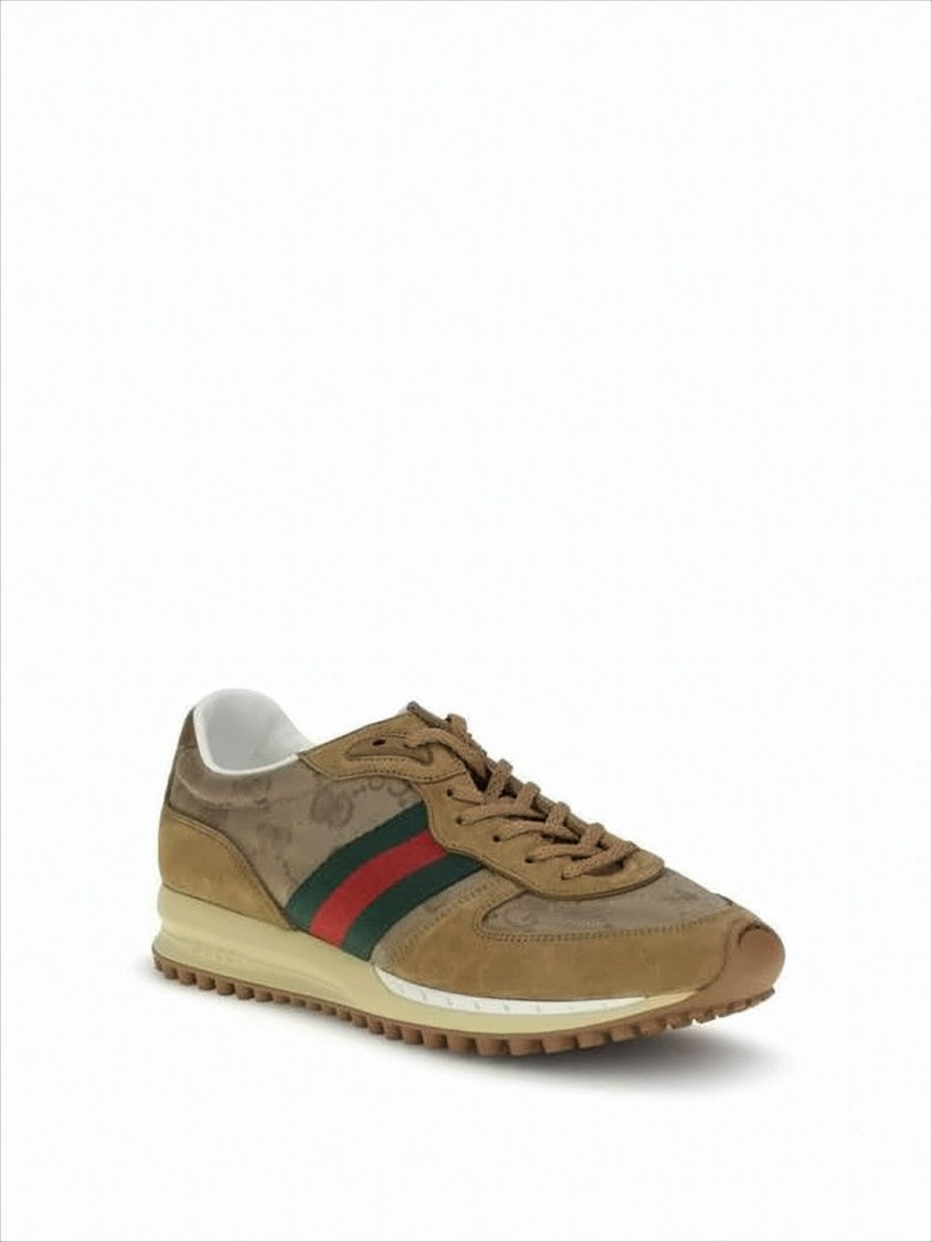 Low-Top Sneakers with Signature Stripes and Textured Grip