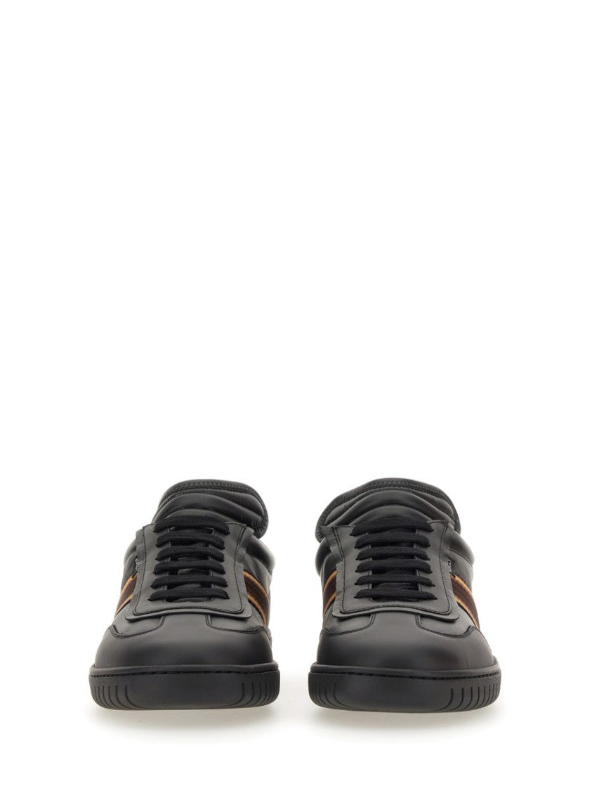 Black Leather Sneakers With Contrasting Stripes