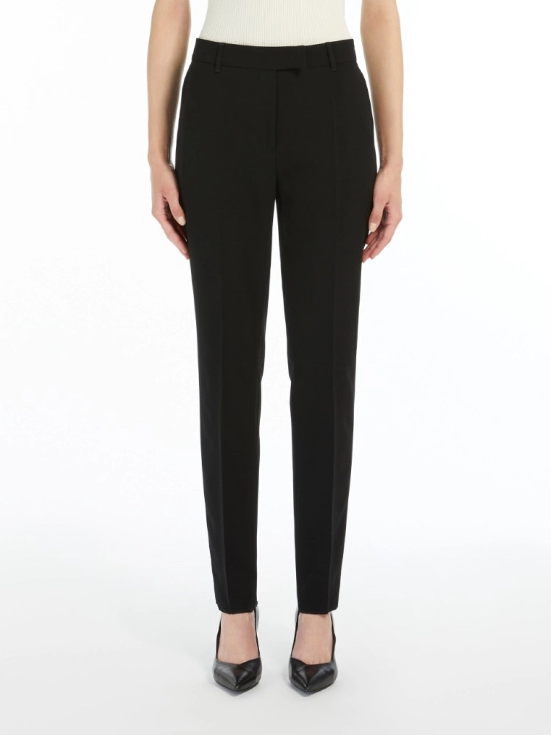 Tailored Black Pants With Classic Silhouette