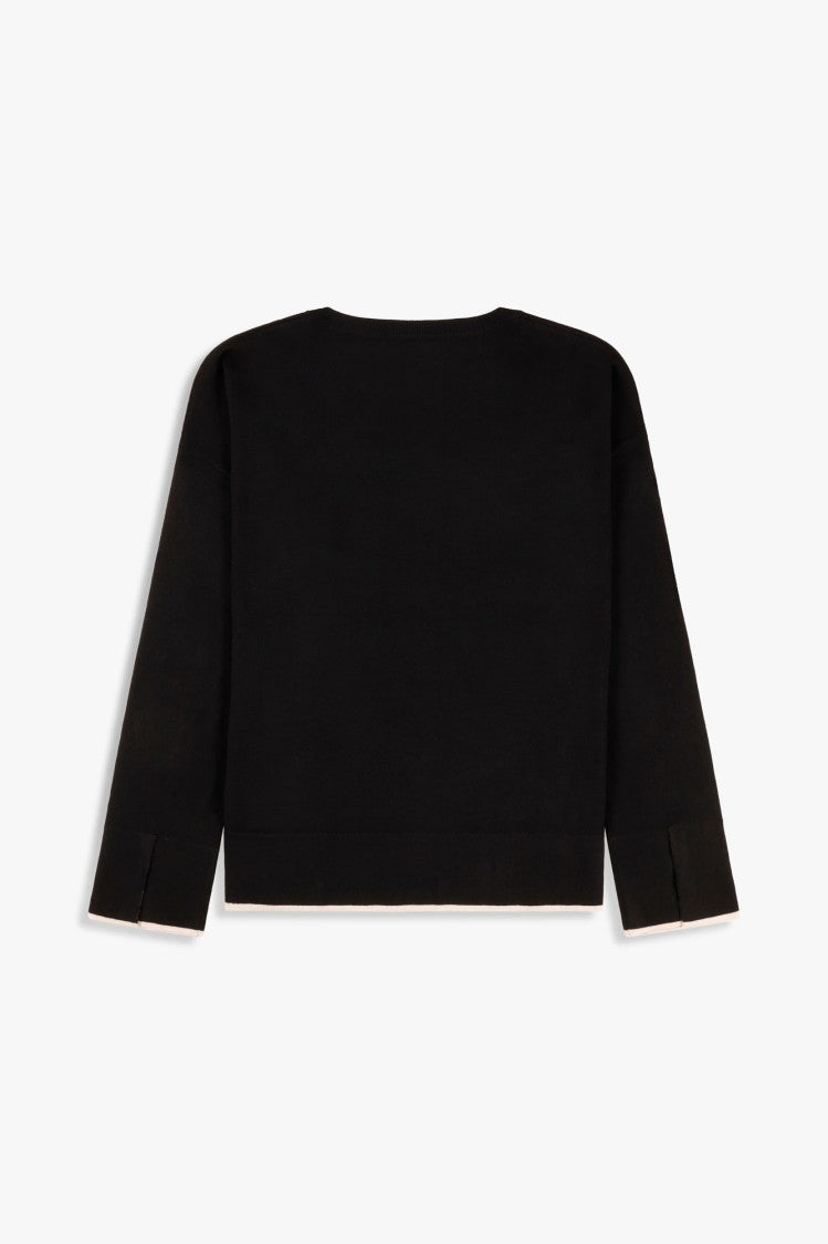 Refined Silhouette Women'S Garment With Detailing