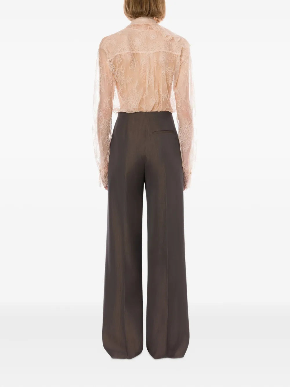 Tailored Fit Button-Down Shirt with Pointed Collar