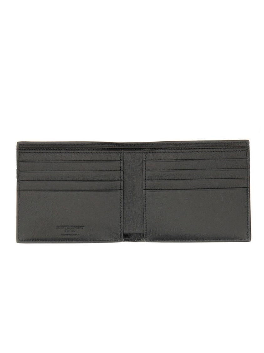 Textured Crocodile Pattern Bifold Wallet