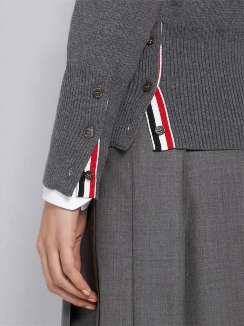 Fitted Knit Sweater with Tricolor Details