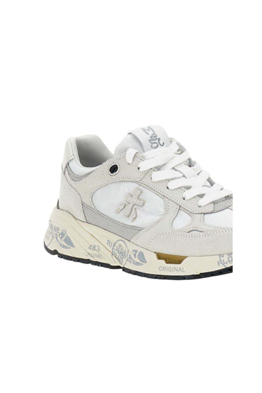 Mased Sneakers