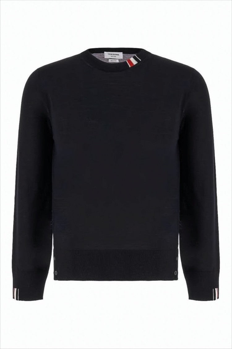 Classic Crew Neck Black Merino Wool Sweater with Ribbed Texture
