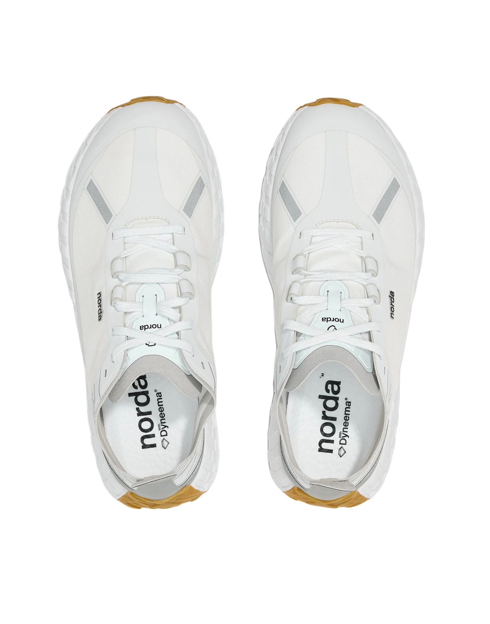 001 M White Gum Sneaker