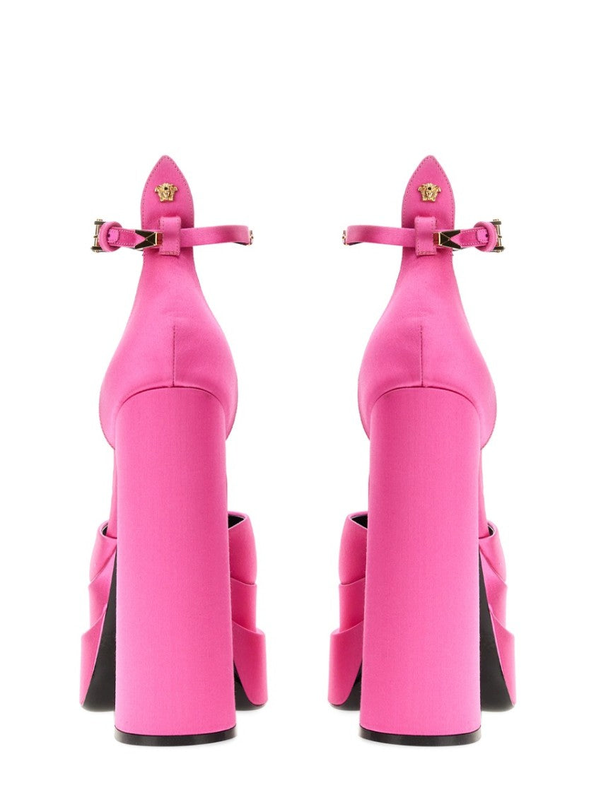 Aevitas Pointy Platform Pumps