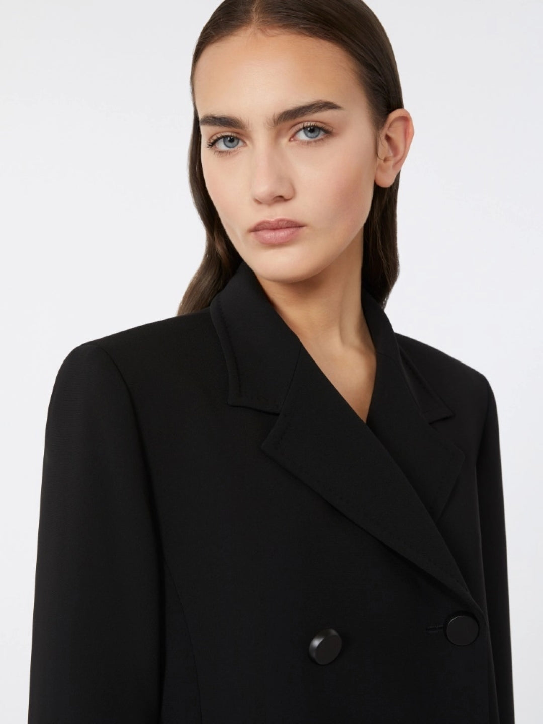 Cropped Tailored Jacket With Notched Lapel