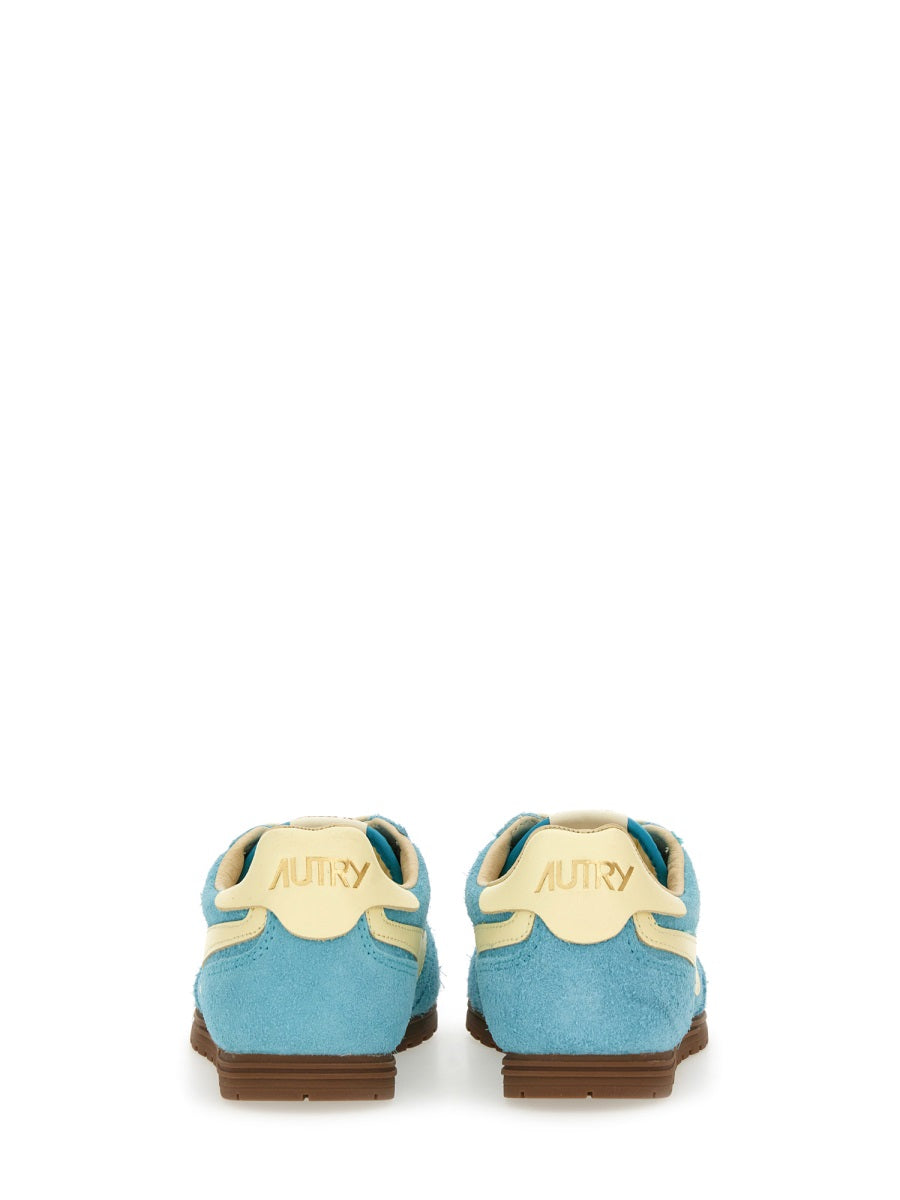 "Windspin" Low Sneaker