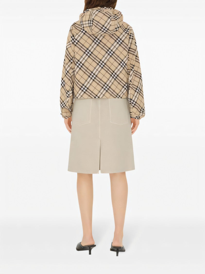 Cropped Hooded Jacket with Classic Plaid Pattern