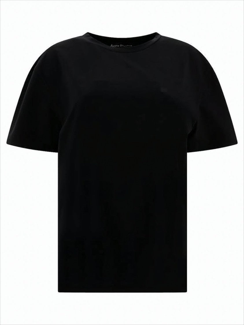 Minimalistic Black Short-Sleeved T-Shirt with Classic Fit