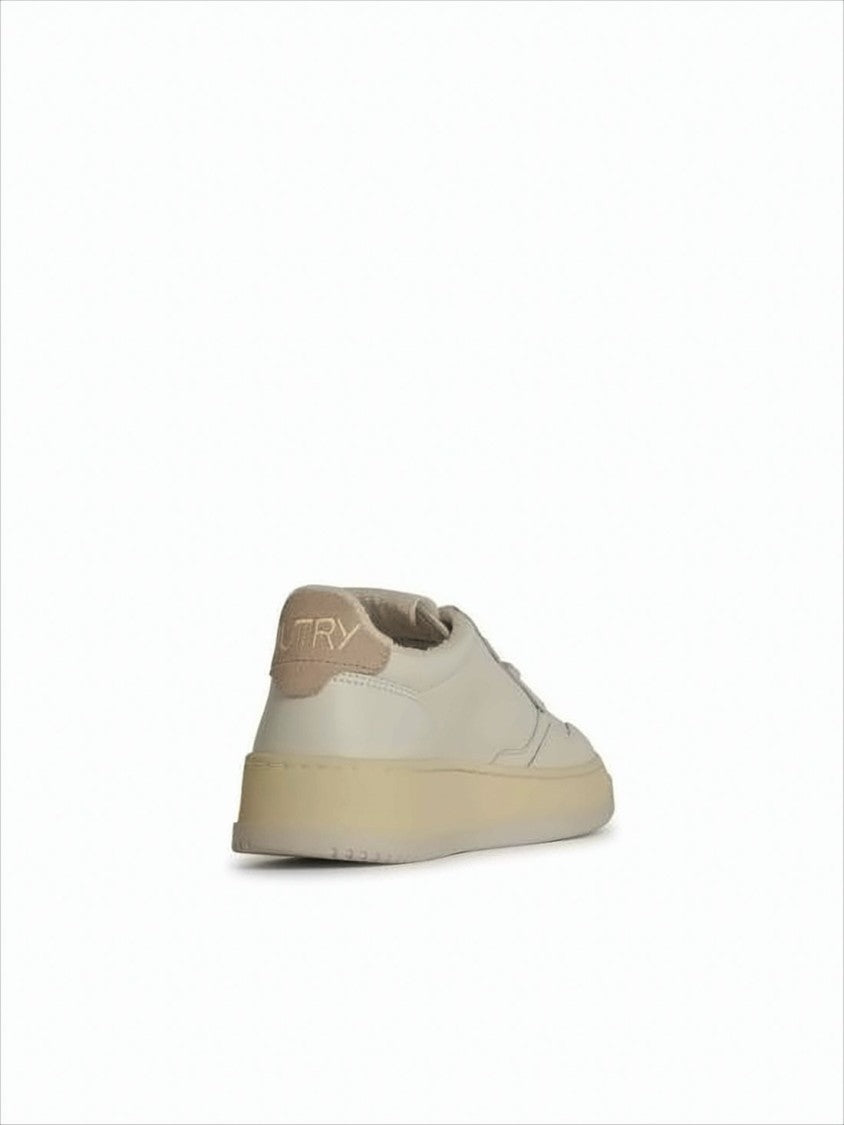 Minimalist Low-Top Sneakers with Perforated Detailing