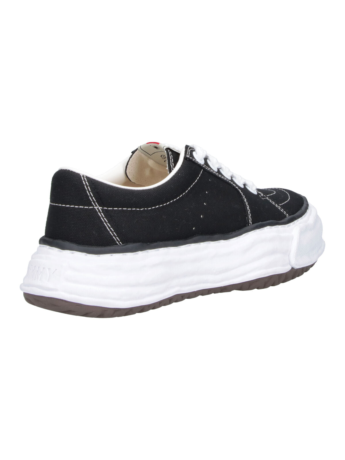Black Eric Contrasting Stitching Low-Top Sneakers