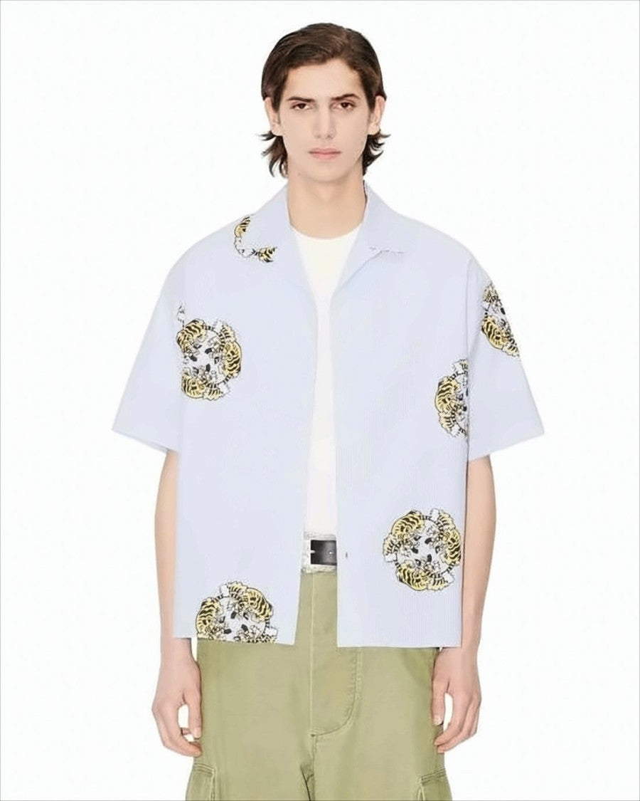 Short-Sleeved Light Blue Shirt with Tiger Motifs
