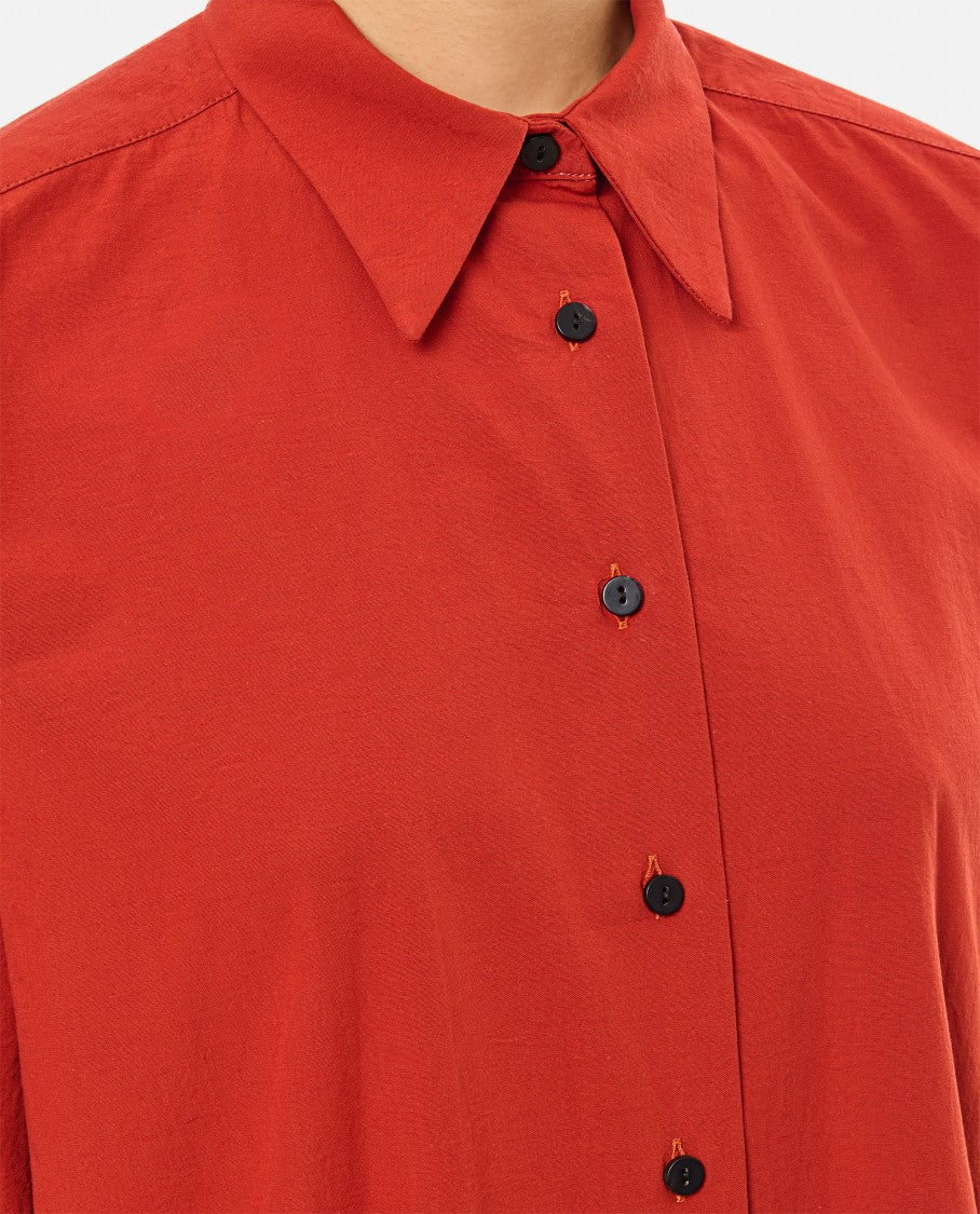 Red Shirt With Pointed Collar And Elegant Draping