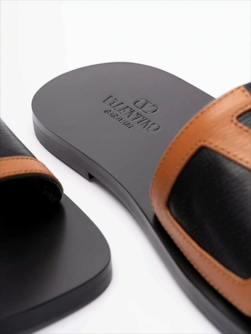 Leather Slide Sandals with Distinctive 'V' Design