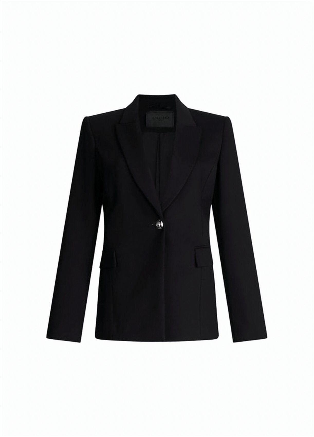 Fitted Black Blazer with Classic Lapels